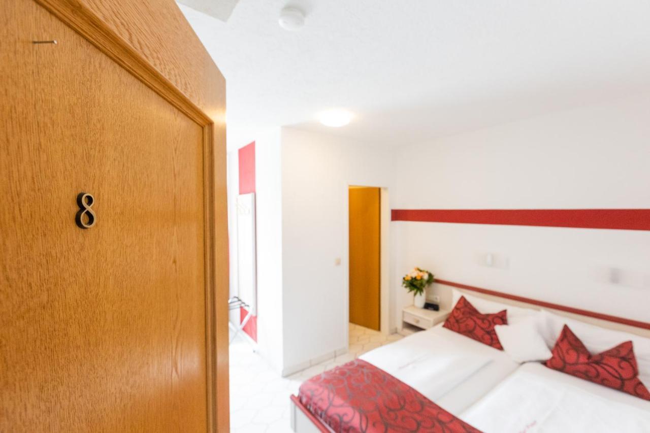 Hotel Weinhaus Wiedemann Ginsheim-Gustavsburg Kamer foto